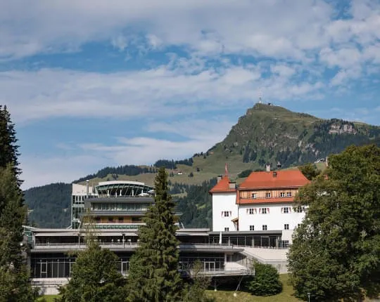 Schloss-Lebenberg Schloss-Lebenberg
